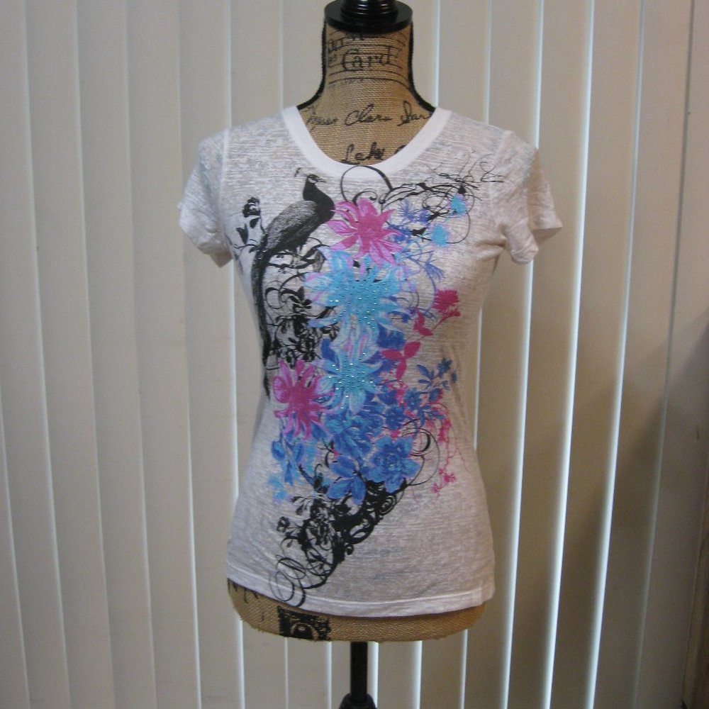 NWOT Express white graphic tee t shirt top XS extra small